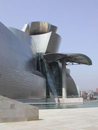 מוזיאון הגוגנהיים לאמנות מודרנית בבילבאו, ספרד